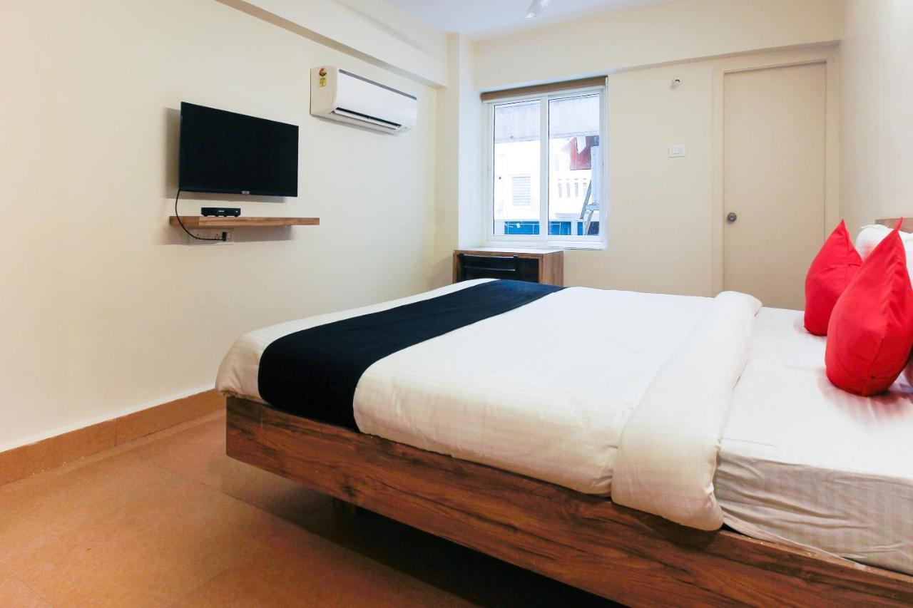Capital O Sri Suprabhat Grand Near Kachiguda Railway Station Hyderabad Exteriör bild